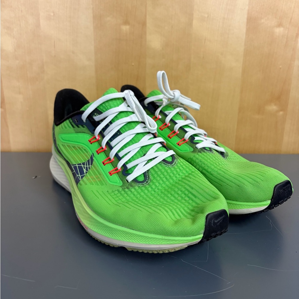 Nike Air Zoom Pegasus 39 EKIDEN DZ4776-343
US10

Great condition. 
No box.